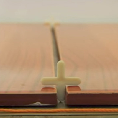 Cómo instalar piso sobre piso | The Home Depot México