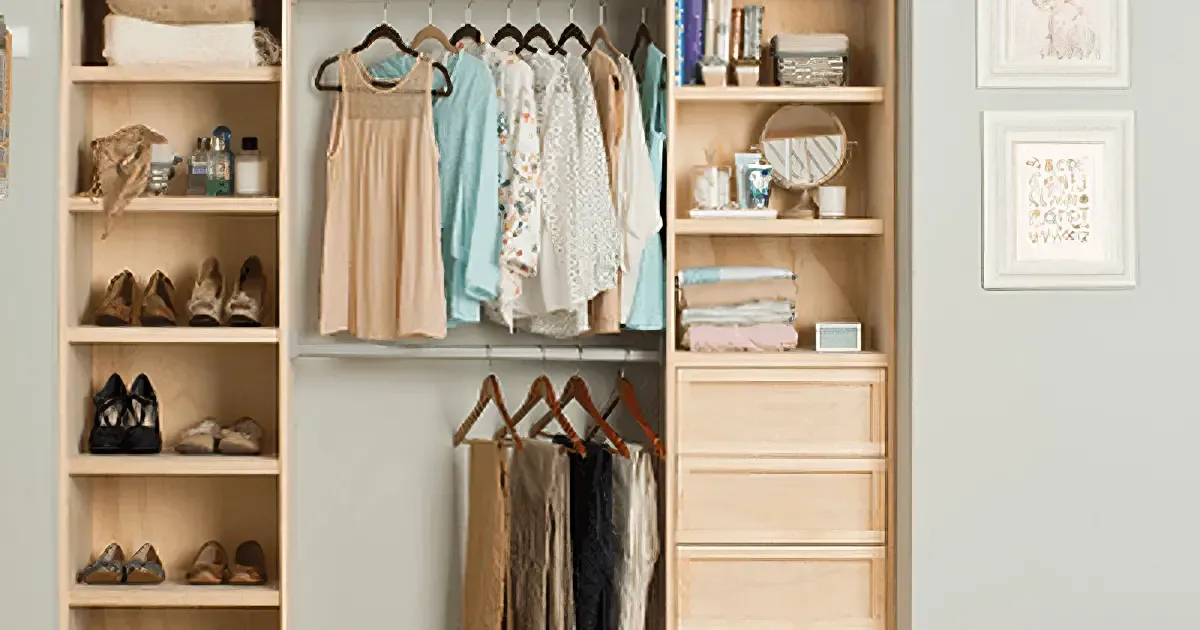 Closet1