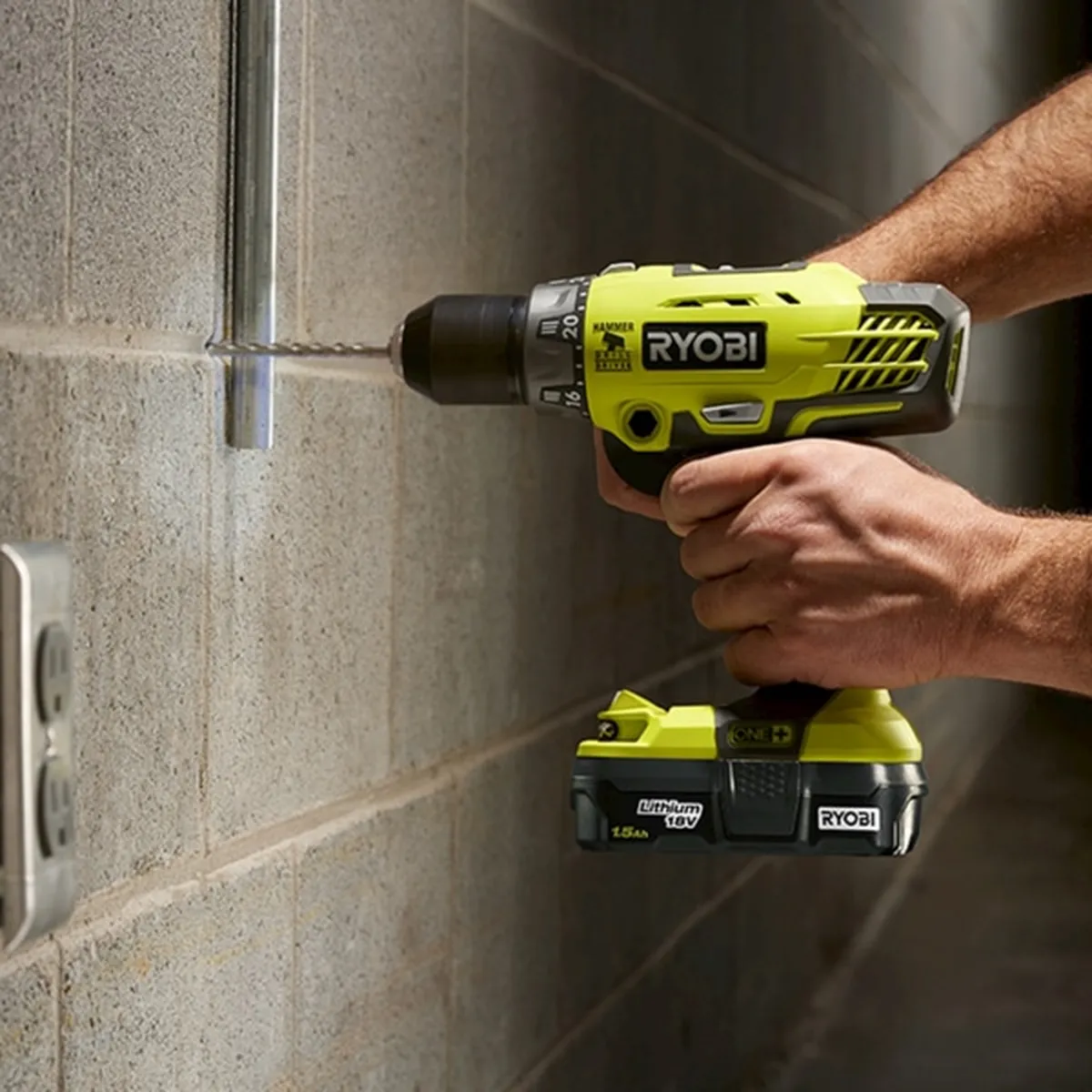 Rotomartillo Ryobi
