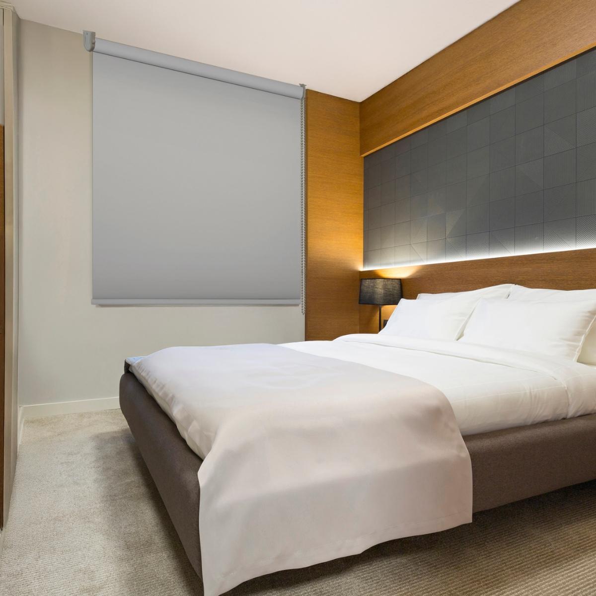 Persiana blackout enrollable 130 x 230 cm gris claro