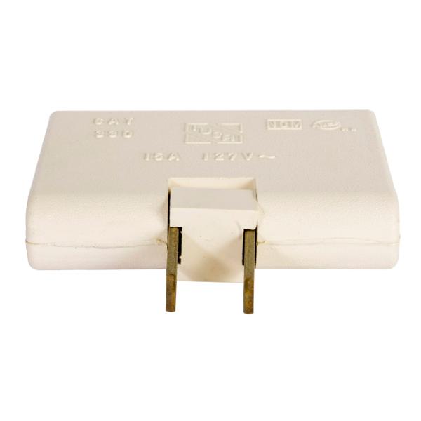 CONTACTO TRIPLE 6.38 X 1.37 X 5.91 CM MARFIL IUSA