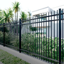 MODULO ORNAMENTAL INSTITUCIONAL RECTO DE 2.50 M X 2.00 M COLOR NEGRO