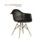 SILLA TIPO EAMES CON BRAZOS COMEDOR MODERNO RETRO RESISTENTE COLOR NEGRO