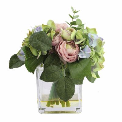 RAMO MED PEONAS, HORTENCIAS, LAVANDA Y EUCALIPTO.