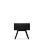 BURÓ NEGRO CON 1 CAJÓN CON DISEÑO EN LÍNEAS VERTICALES Y ESTRUCTURA DE MADERA MDF