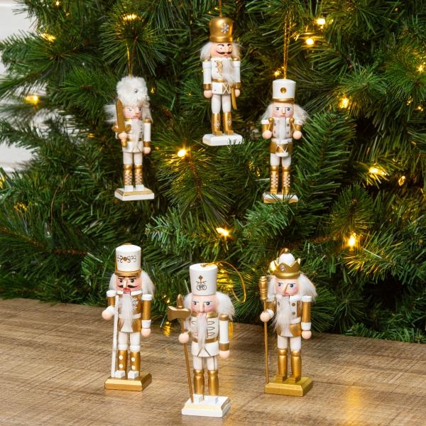 COLGANTE CASCANUECES 6 PIEZAS BLANCO Y DORADO