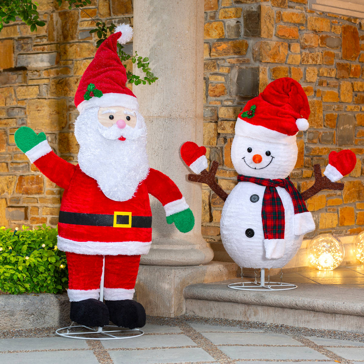 Figuras navideñas iluminadas 137 x 86 x 39.5 cm set santa y muñeco de nieve