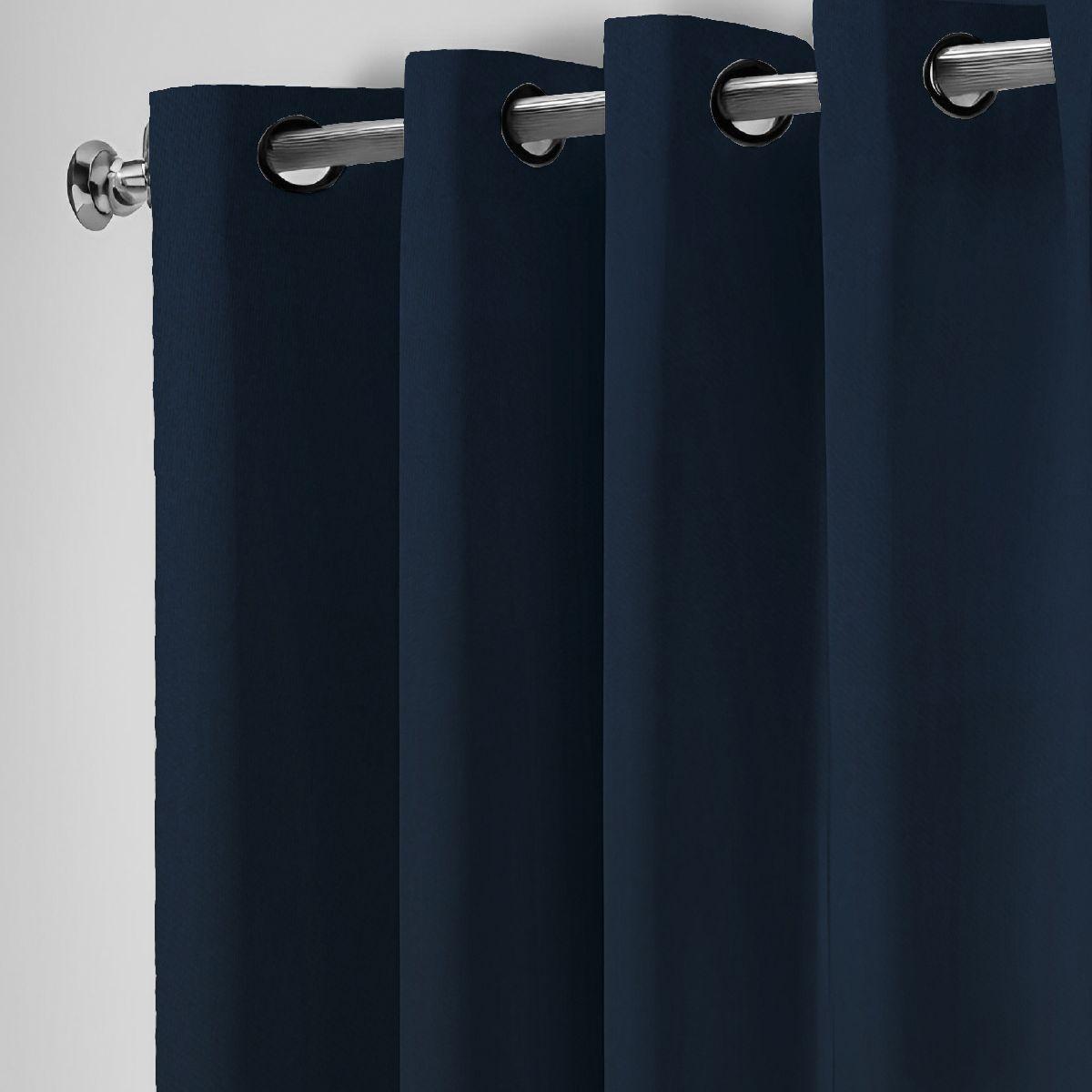 Cortina room darkening azul marino