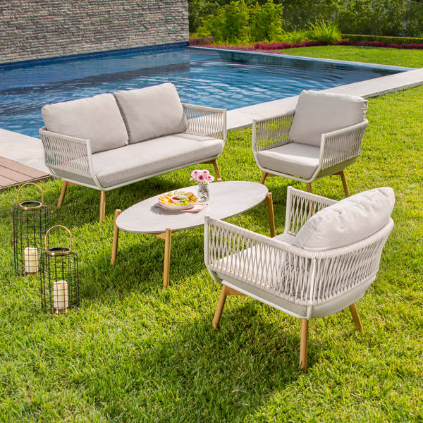 JUEGO DE JARDÍN COLOR CAFÉ Y GRIS DE PLÁSTICO 4 PIEZAS