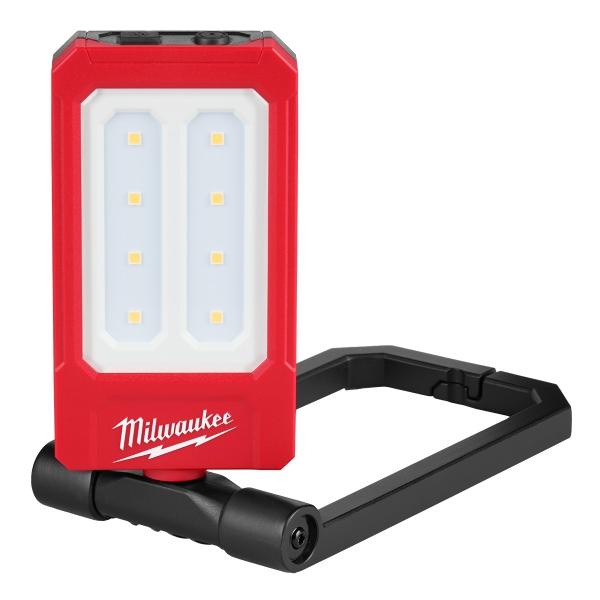LINTERNA REGARGABLE DE BAJO PERFIL MILWAUKEE