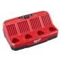 CARGADOR DE CUATRO ESTACIONES CON CARGA SECUENCIAL M12 MILWAUKEE