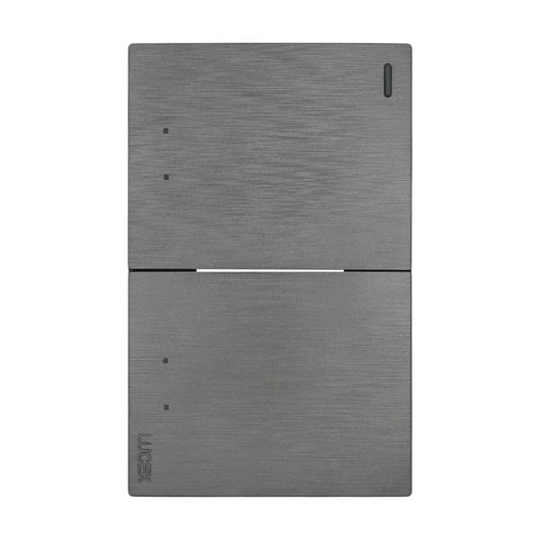 PLACA PLANA CON 2 INTERRUPTORES DE ESCALERA DE 1.5 MÓDULOS FLAT PLATA