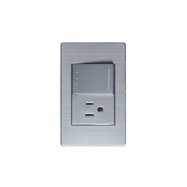 PLACA METÁLICA CON 1 INTERRUPTOR DE ESCALERA Y 1 CONTACTO DE 1.5 MÓDULOS PLATEADO