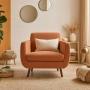 SILLÓN INDIVIDUAL CON TAPIZADO TELA SUTE COLOR BRICK. ESTRUCTURA DE MADERA SÓLIDA