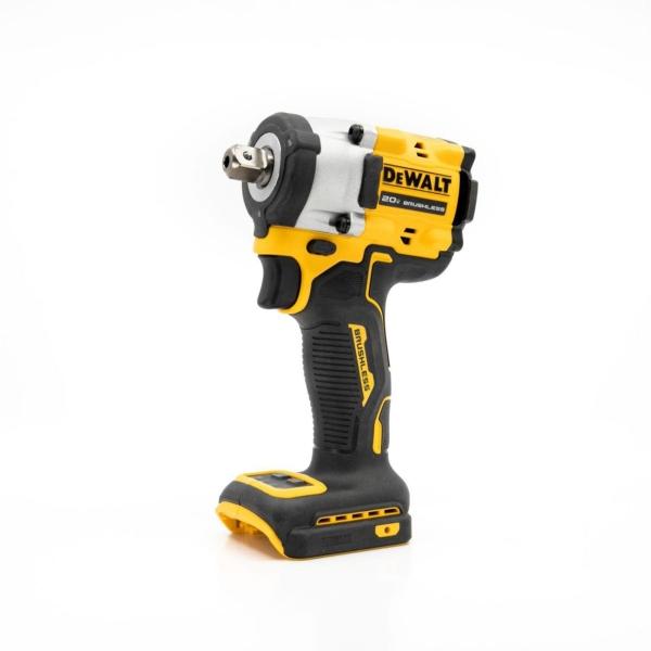 LLAVE DE IMPACTO 1/2" 20V MAX ATOMIC CON YUNQUE DE PASADOR DE RETENCIÓN BRUSHLESS (SOLO HERRAMIENTA)