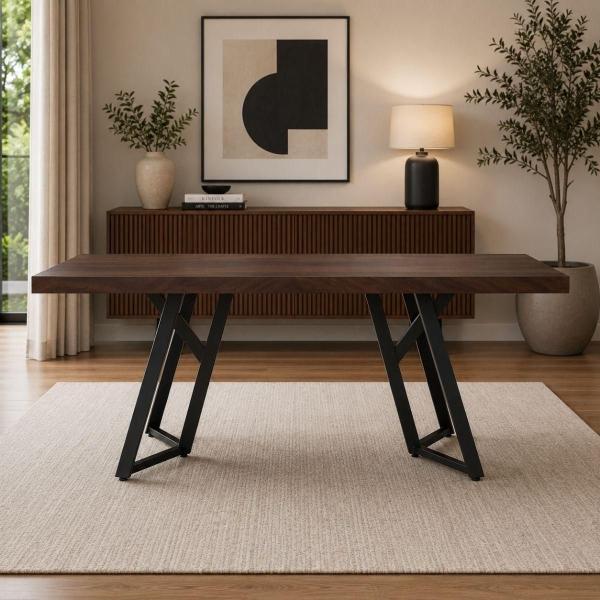 Mesa de Comedor Mallory - Color Nogal